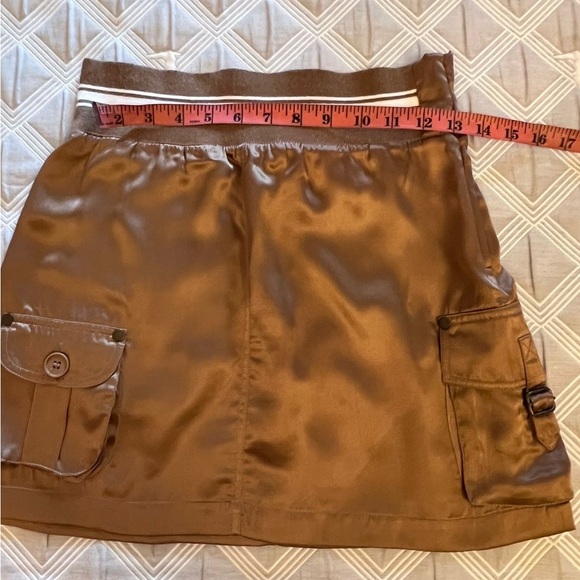 Y2K H&M 100% Silk Brown Mini Skirt - Picture 11 of 13